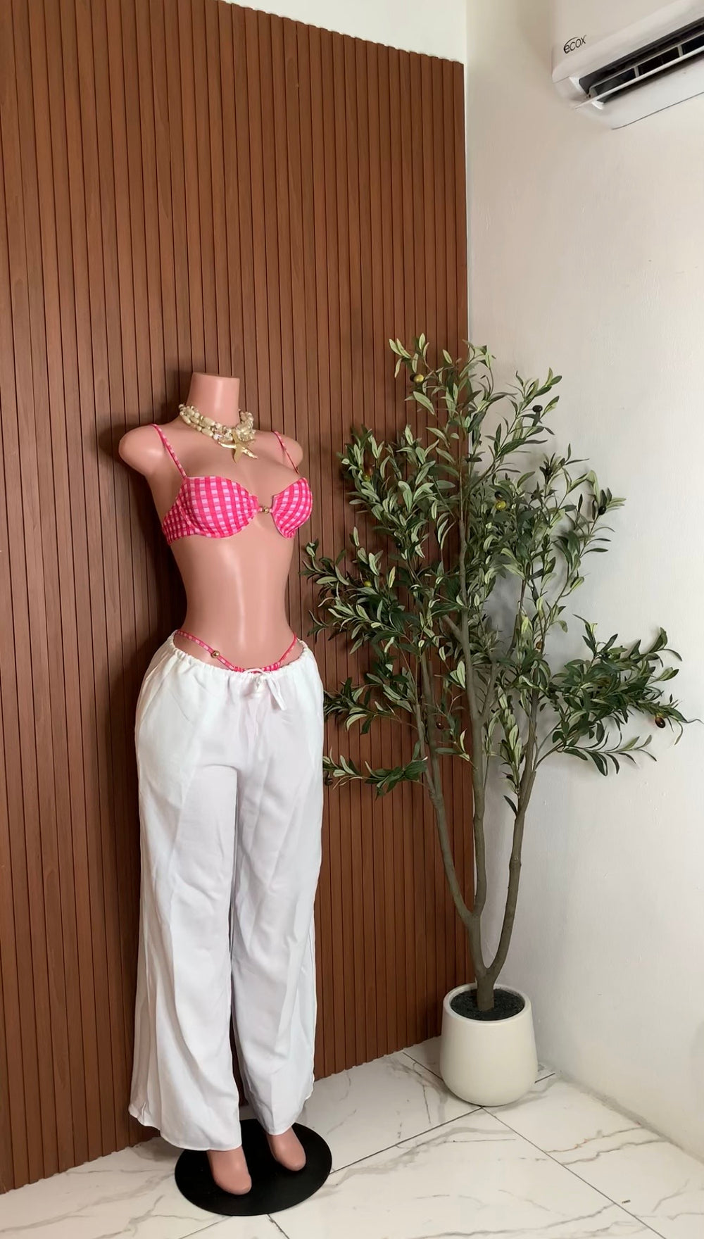 Venue (pink checkered)